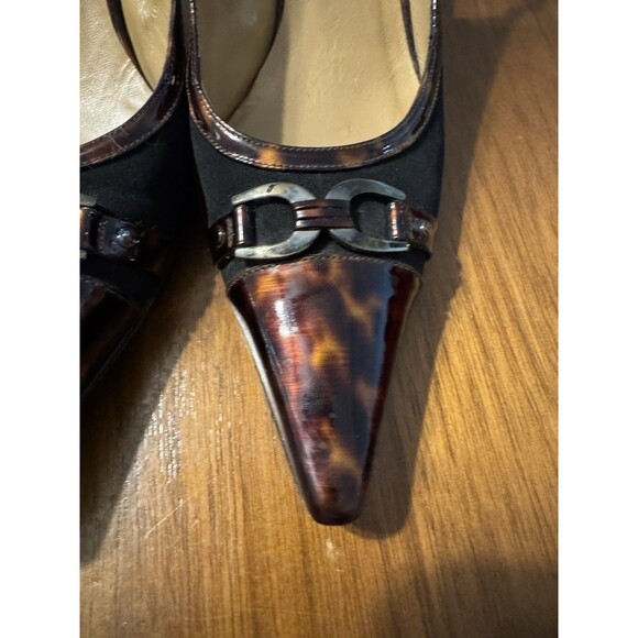 STUART WEITZMAN Women's Black Aspect Tortoise Shell Slingback Pumps Sz 10.5 N - Picture 4 of 12